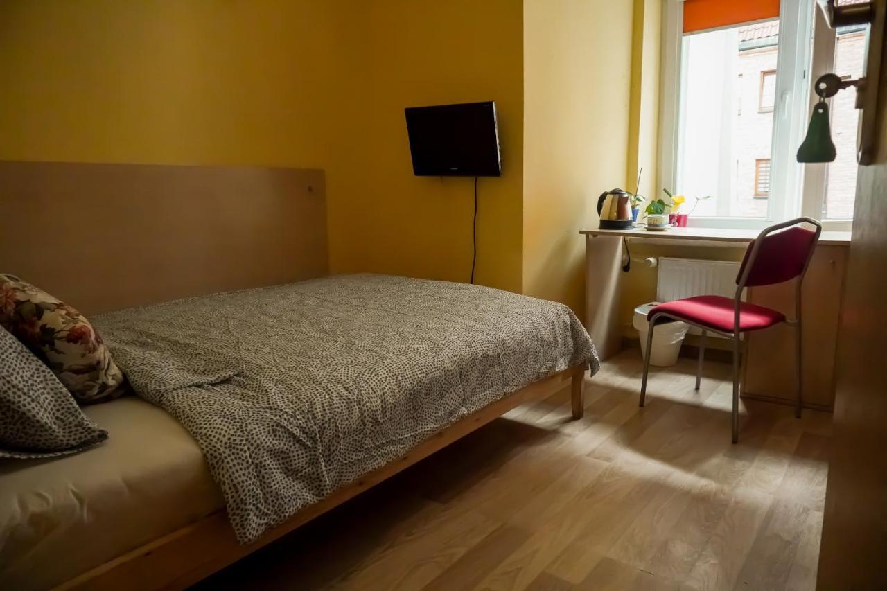 Hostel4U กดัญสก์ ภายนอก รูปภาพ